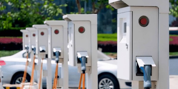 中國充電聯盟：6月公共充電樁同比增長40.6%